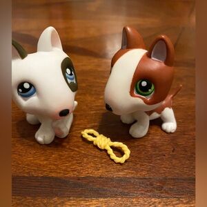 Littlest Pet Shop Bull Terriers #1664 # 154 Plus Extra